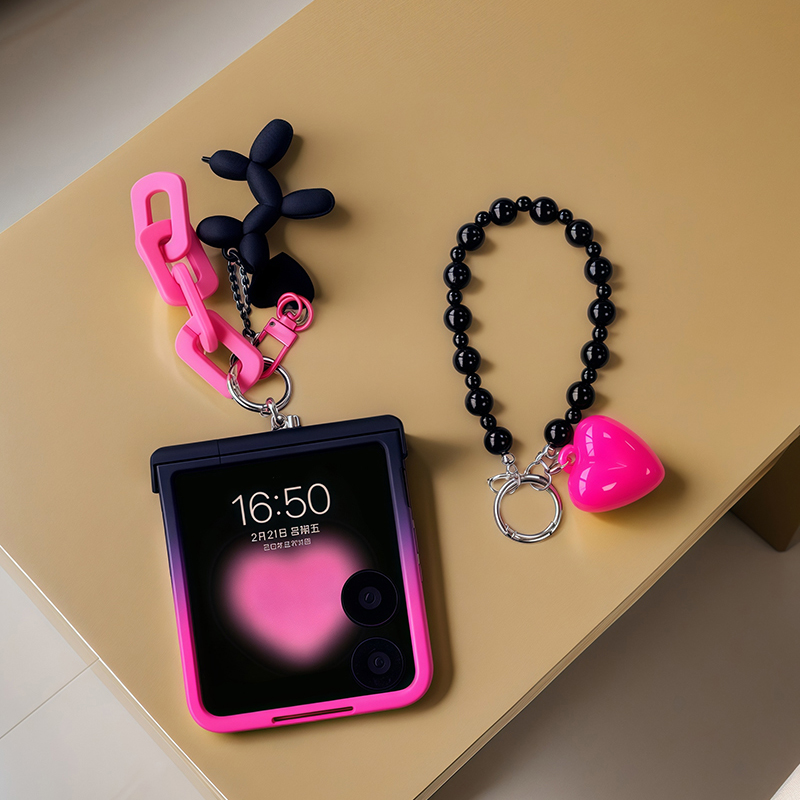 ブラックローズグラデーションラブドッグチェーンケース Sam - Motorola Tablet Accessories のレビューと価格
