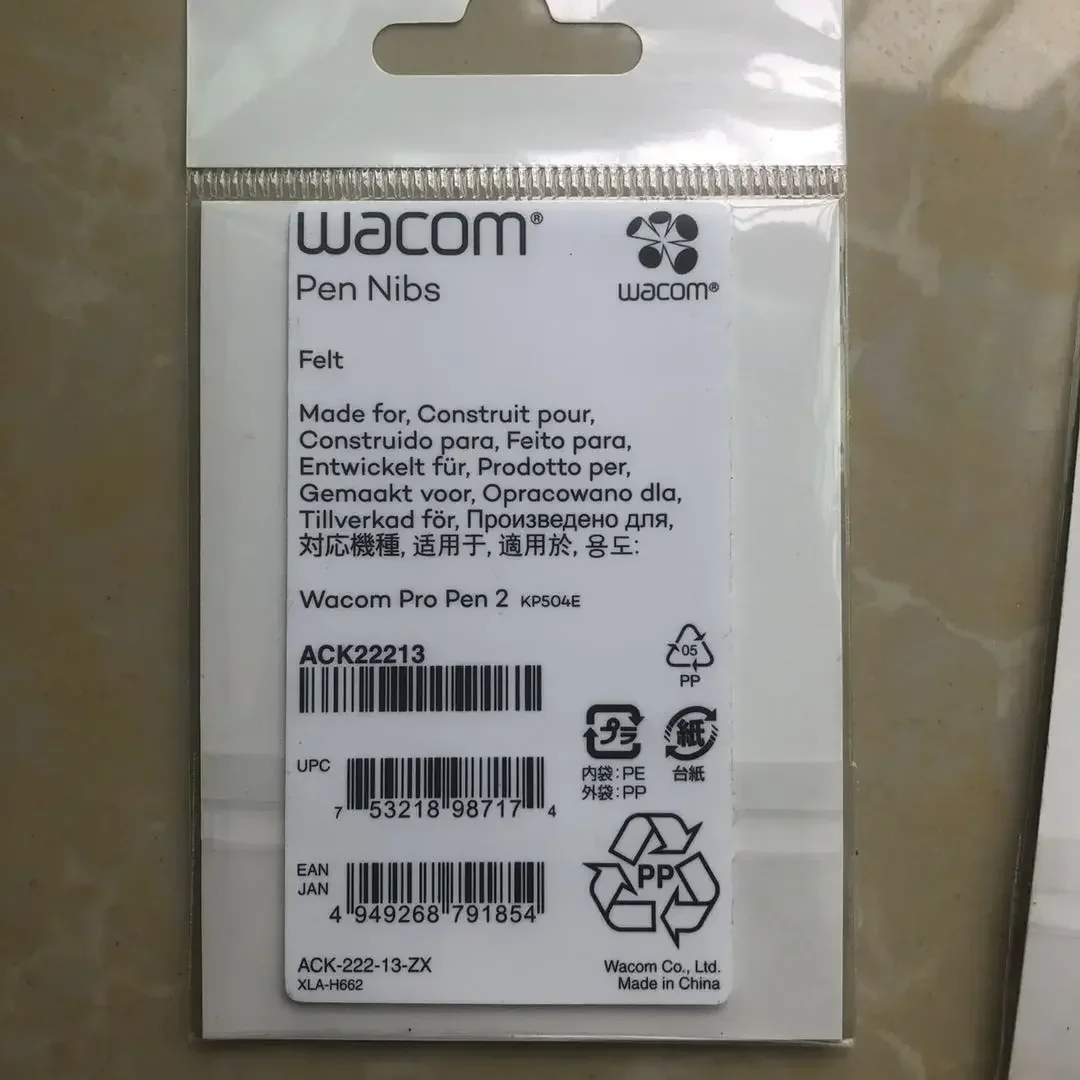 標準ハードフェルトペン先ワコム Intuos プロ PTH- - Wacom Tablet Accessories のレビューと価格